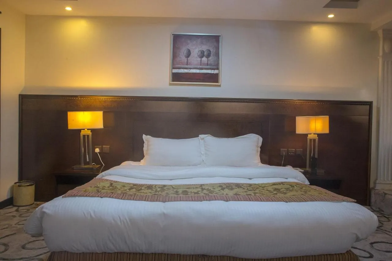 ***  Madina Palace Hotel DDjeddah Arabie saoudite